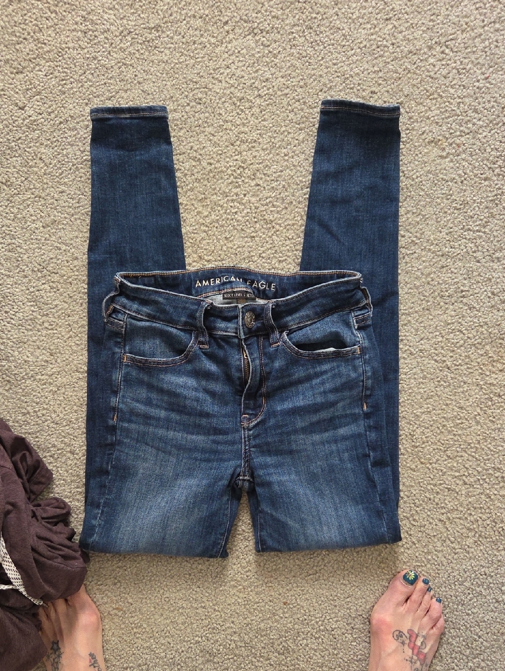 American Eagle Outfitters Dark Wash Women’s Skinny Jeans